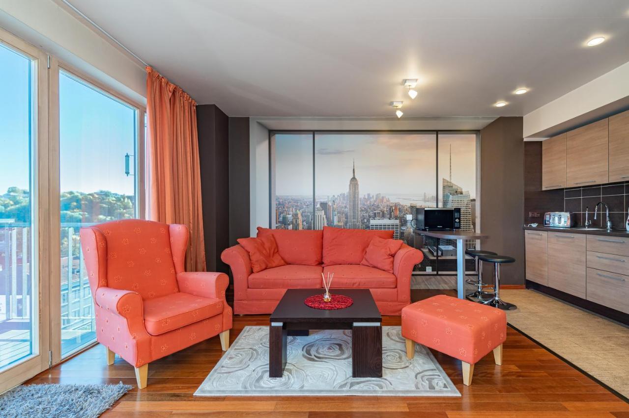 Panoramic City Centre Apartment By Polo Apartments 카우나스 외부 사진